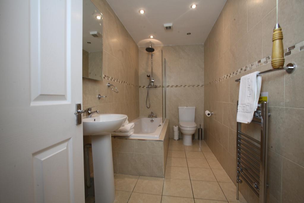 Singleton Lodge Country House Hotel Poulton-le-Fylde Habitación foto